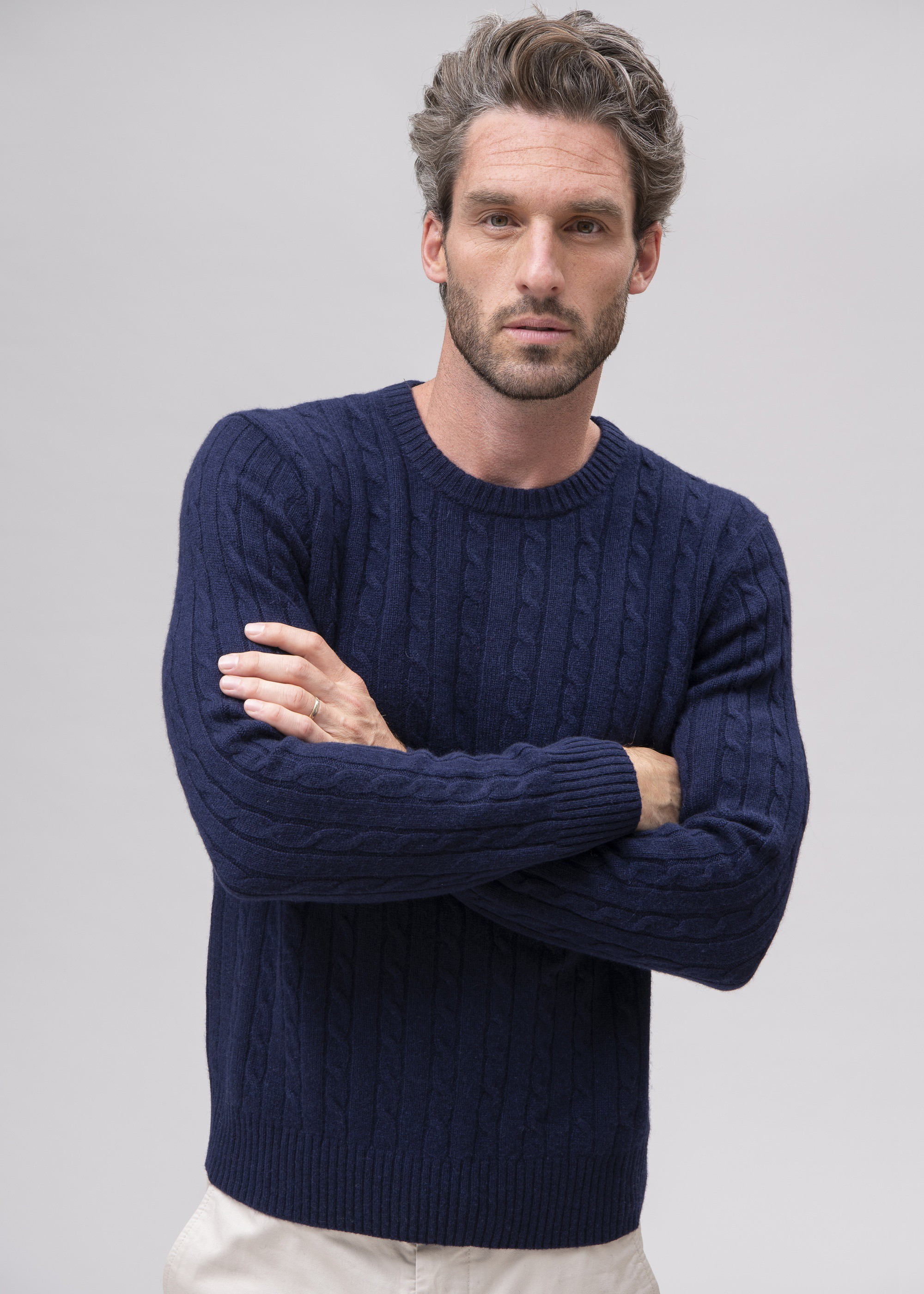 Pull homme col rond torsadé en laine et soie